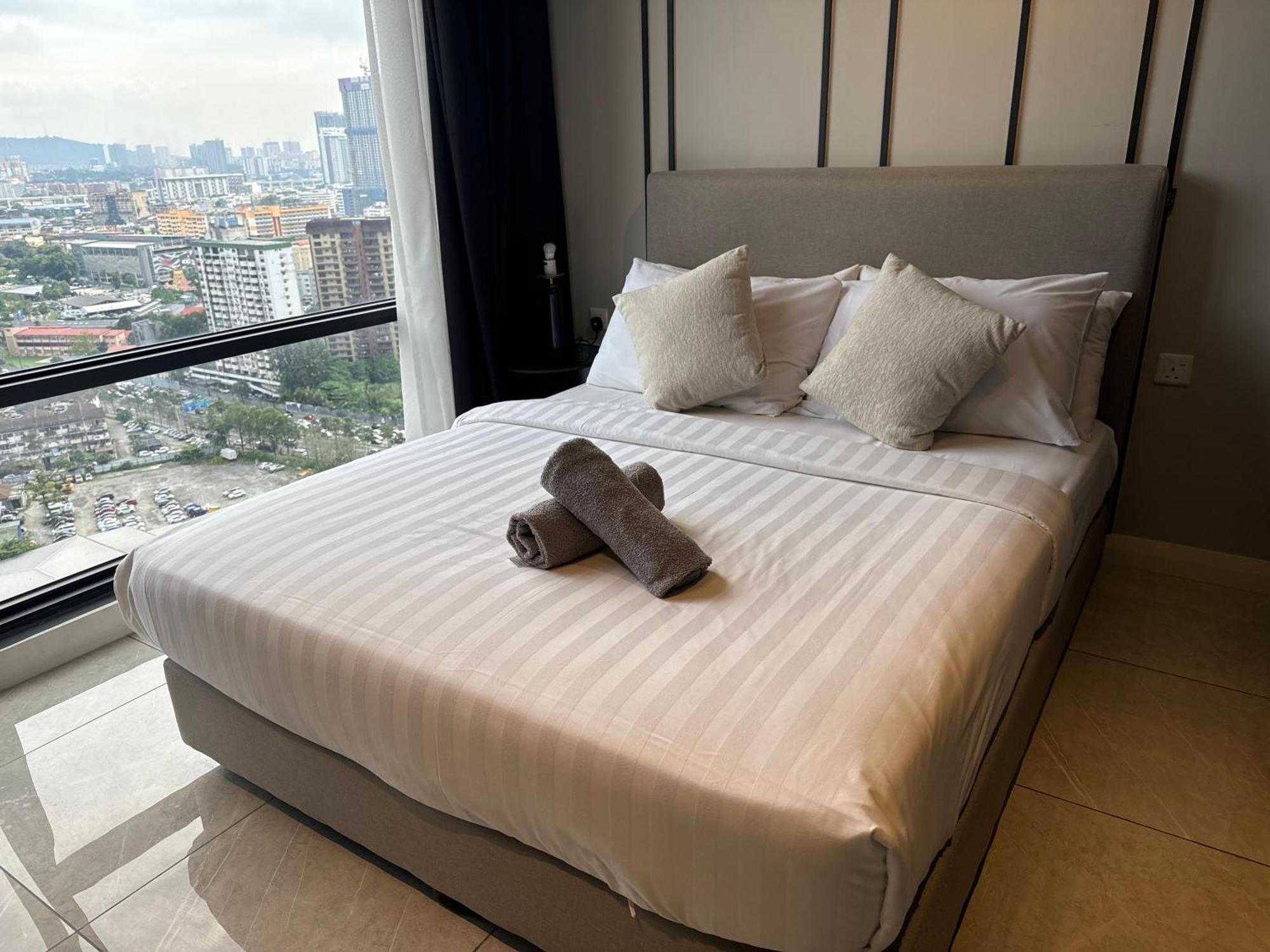 Pangsapuri Axon By Cherry Homes Klcc Pavilion Kuala Lumpur